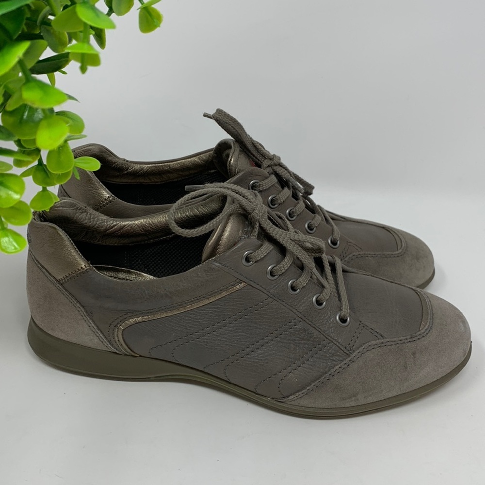 Ecco leather & suede gray shoes 38